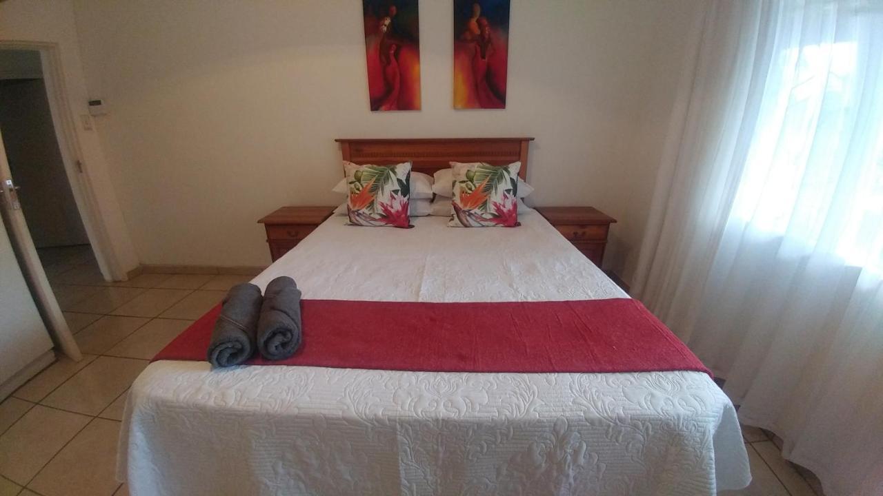 Four Seasons Self-Catering Guest House Граскоп Екстериор снимка