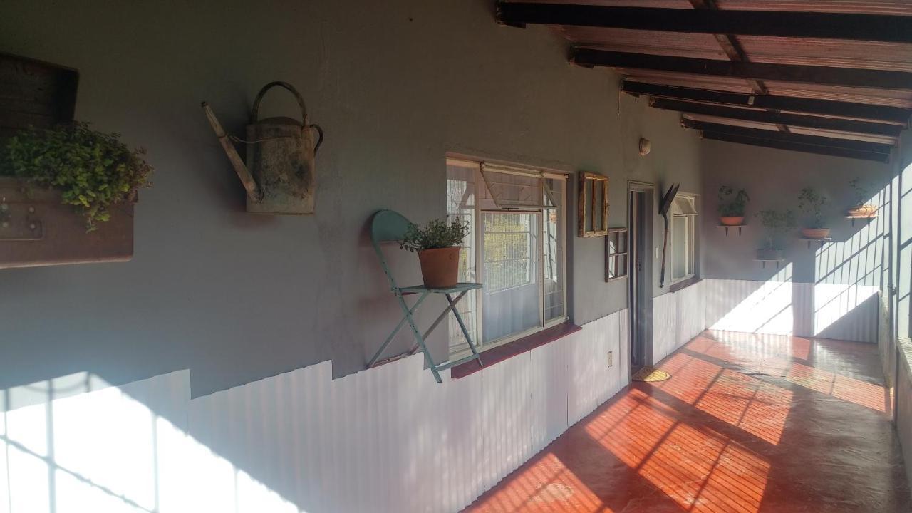 Four Seasons Self-Catering Guest House Граскоп Екстериор снимка